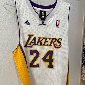 Adidas KOBE BRYANT lakers jersey.